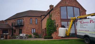 Cherry picker hire with operator in Nottingham 